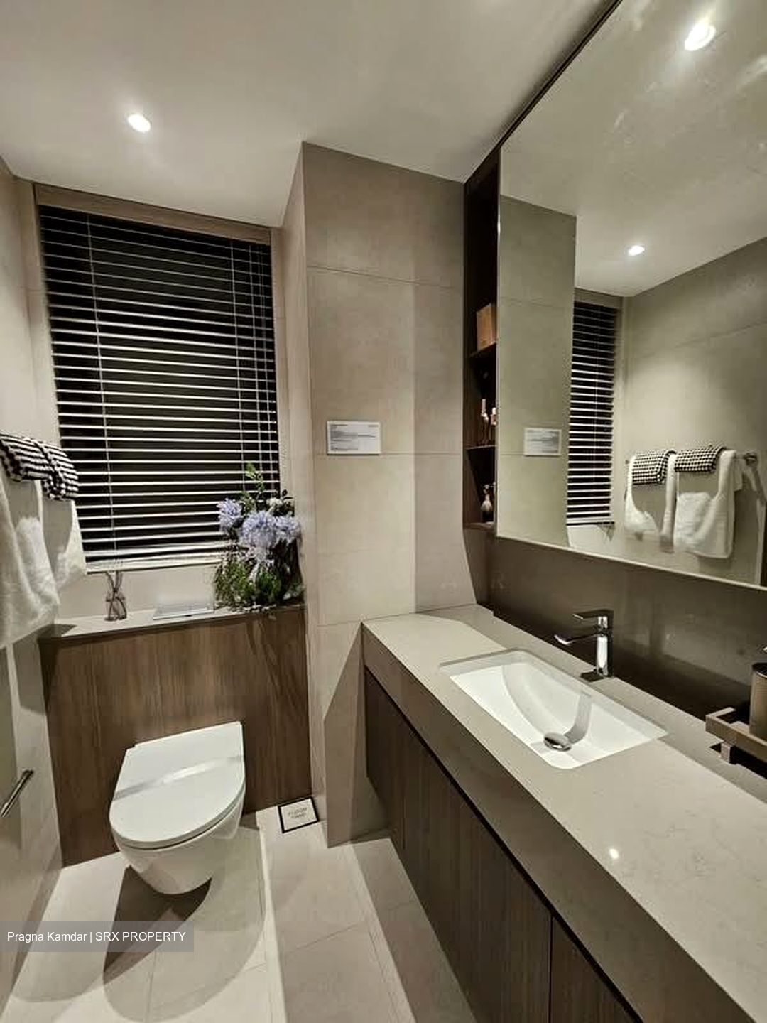 Savannah Condopark (D18), Condominium #553593331